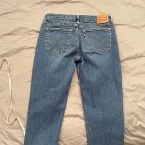 Levi’s boyfriend jeans, SZ 31